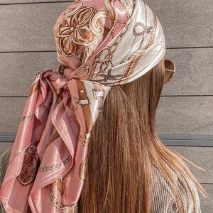 Scarf Pink and Cream